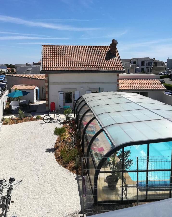 Gite Les Balises- Babord-Maisons De Bord De Mer Avec Spa -Saint Gilles Croix De Vie - 27 Avenue Notre Dame Exterior photo